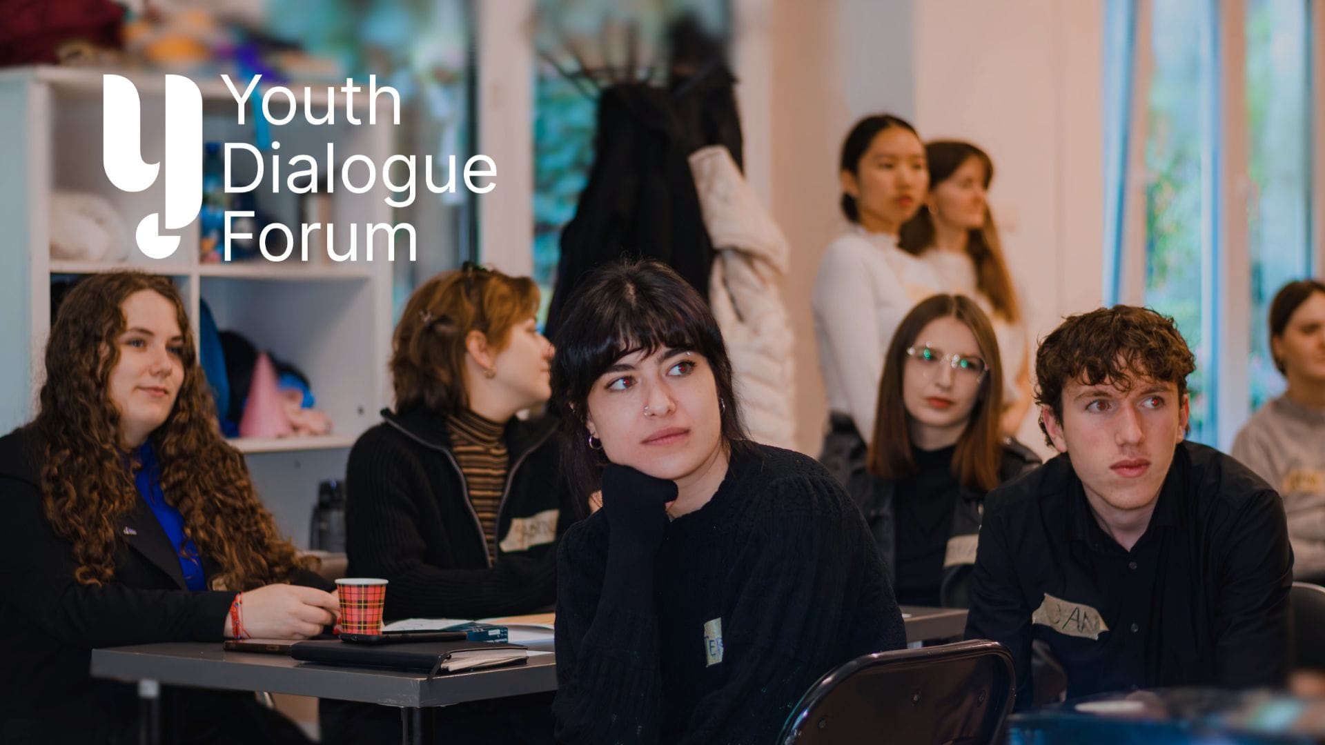 Nie panikuj, zorganizuj się. Jak wspólnie możemy radzić sobie z ciągłą dezinformacją?